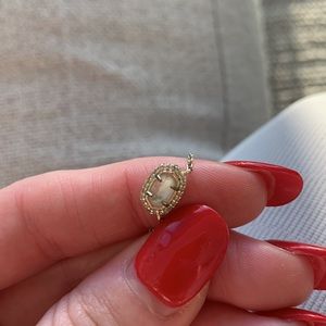 Kendra Scott necklace